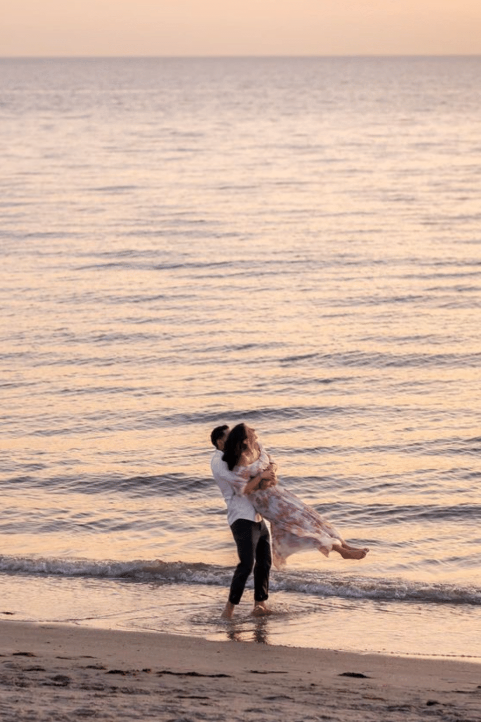 Pre wedding photography on beach